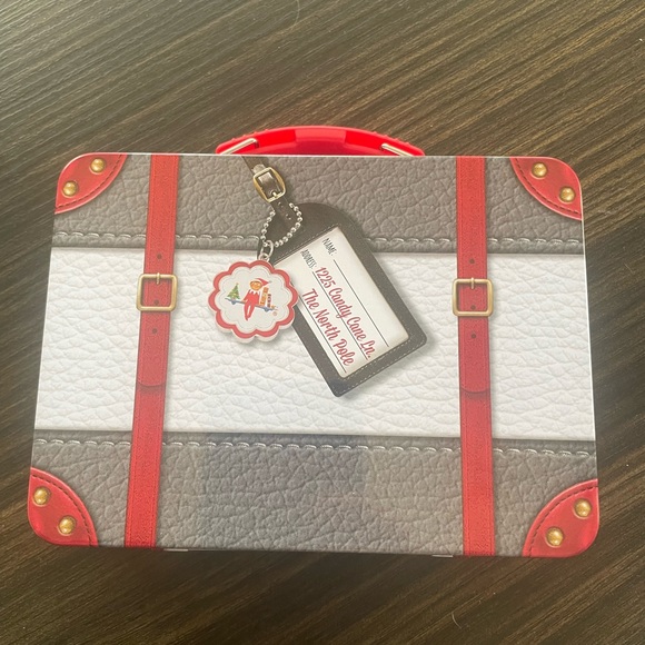 🎅🏼EUC Elf on The Shelf Accessories! - Picture 2 of 3